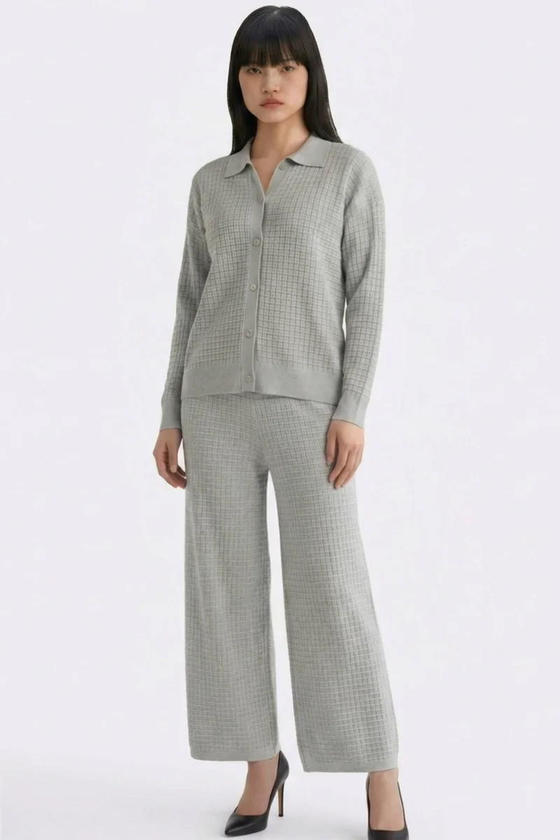 ذا اديتورز ماركت بلوزة كيريل بنقشة الوافل